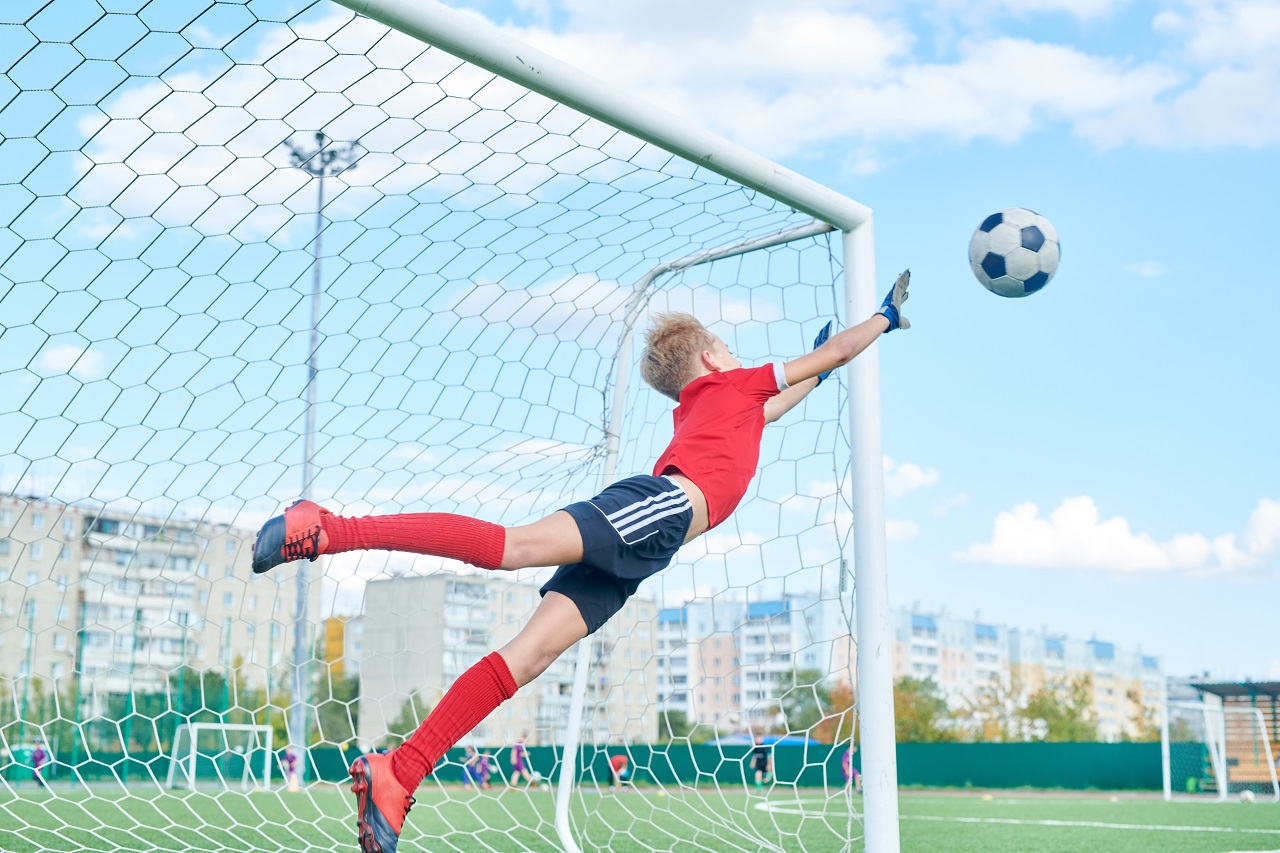 Kid goalkeeper